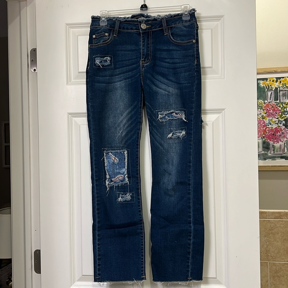 BBA Cropped Distressed Jean with Print Patches